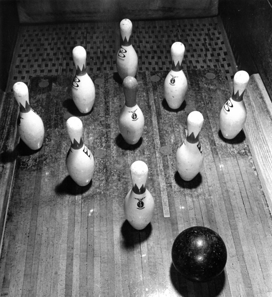 Ninepin Bowling Classic — Wikipédia